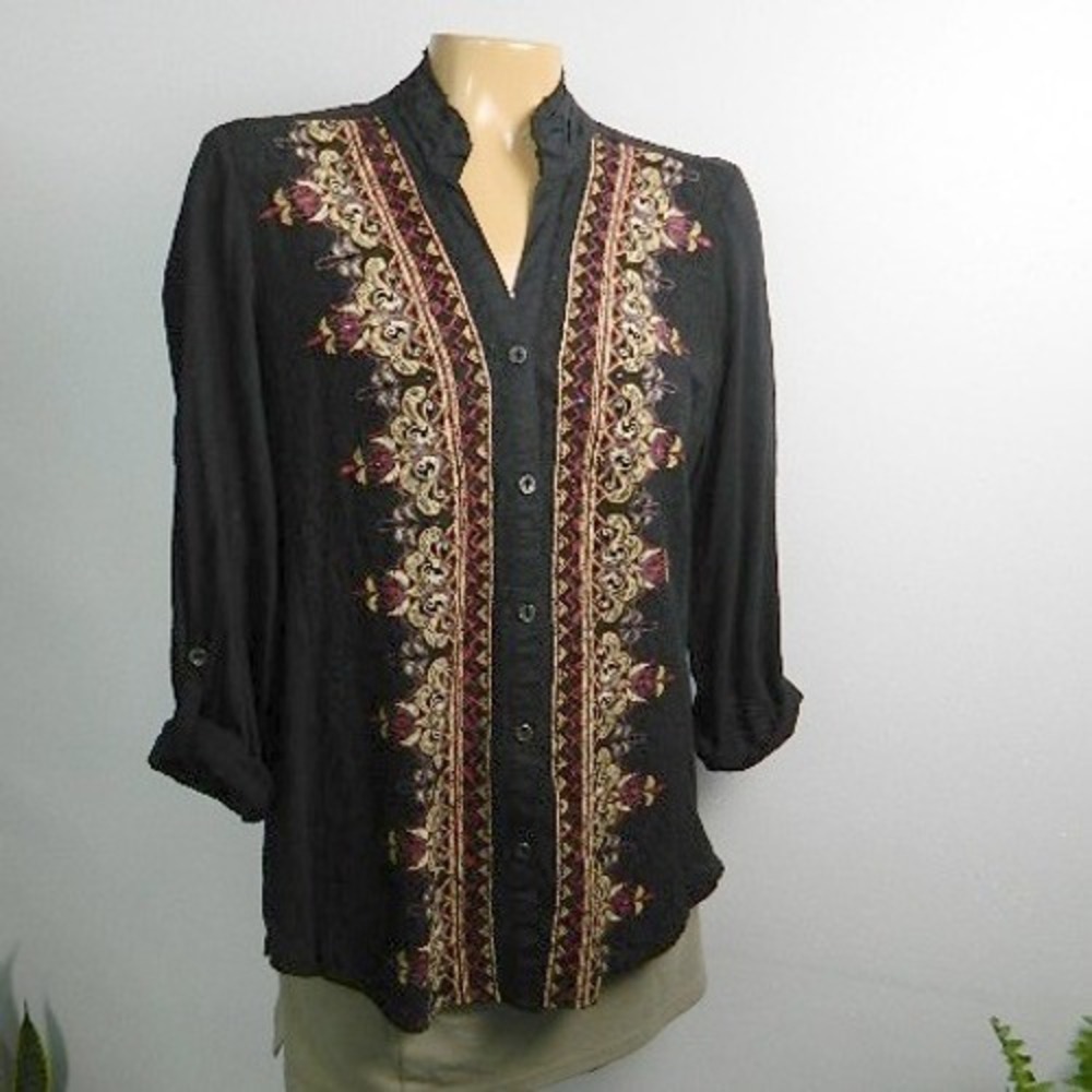 Reba Button Down Blouse Womens Medium Black Studded Embroidered Roll-Tab Sleeves